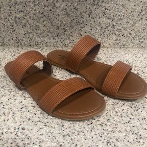 🆕 Arizona Jean Co Flats - Cognac